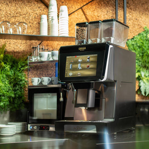 Gaggia La Radiosa ES2 IN+EvoMilk - EuroCoffee